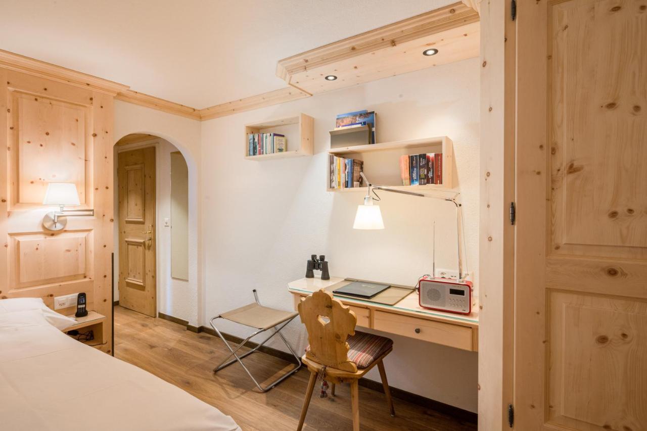 Hotel Chesa Randolina Sils Maria Luaran gambar