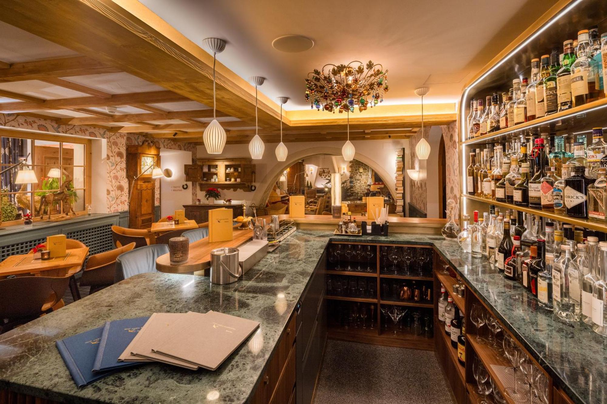 Hotel Chesa Randolina Sils Maria Luaran gambar