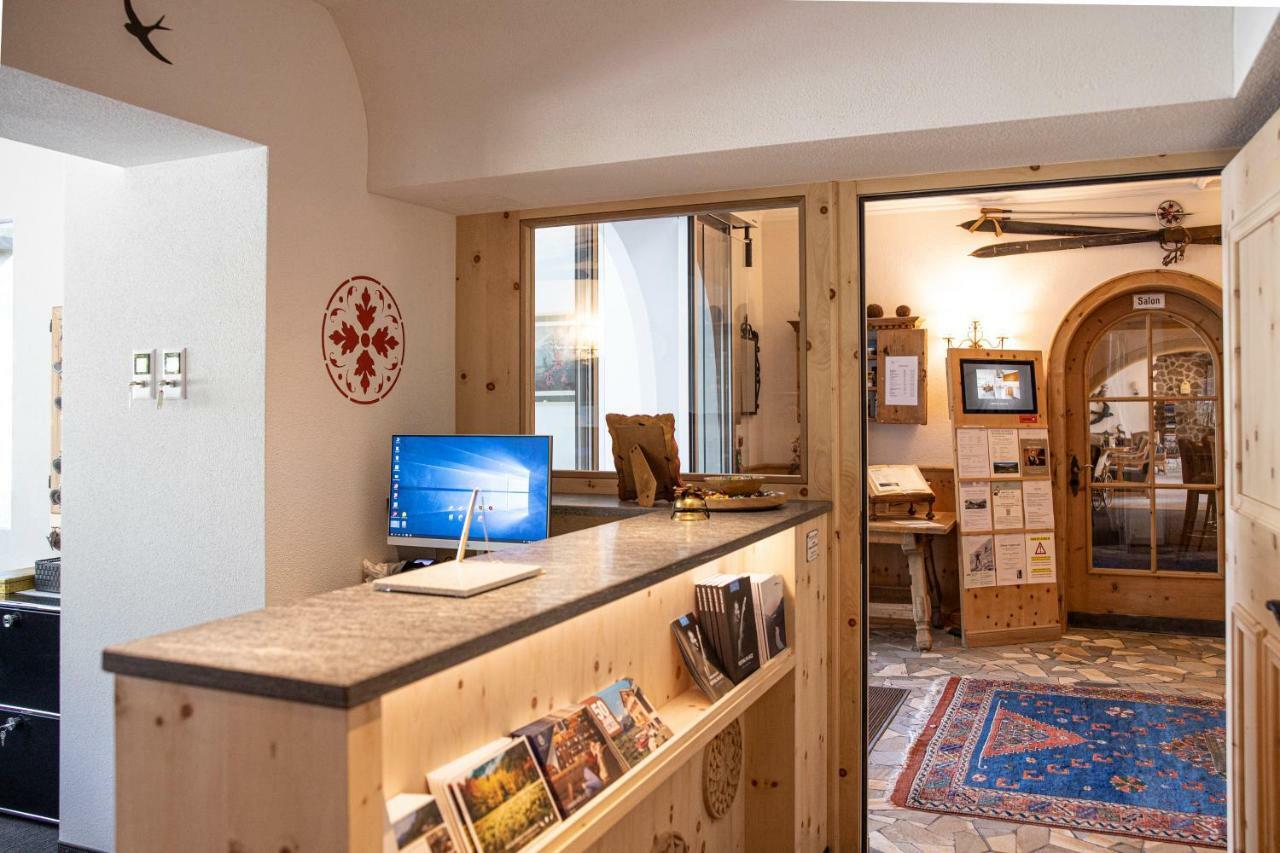 Hotel Chesa Randolina Sils Maria Luaran gambar